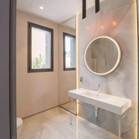 Unique Newly Built State-of-the-art Apartment *